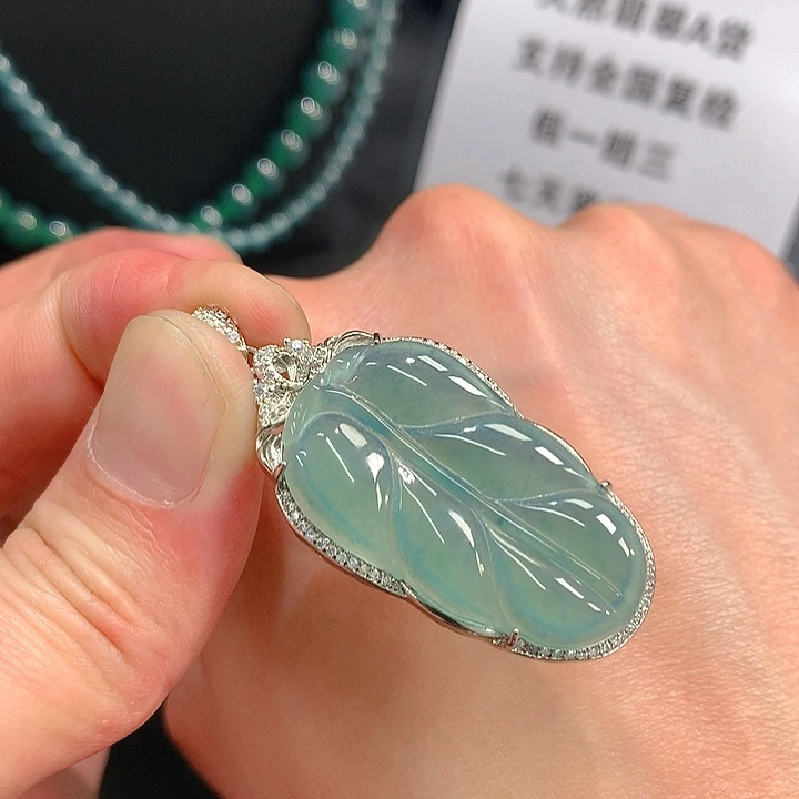 翡翠手链未镶嵌。。。
