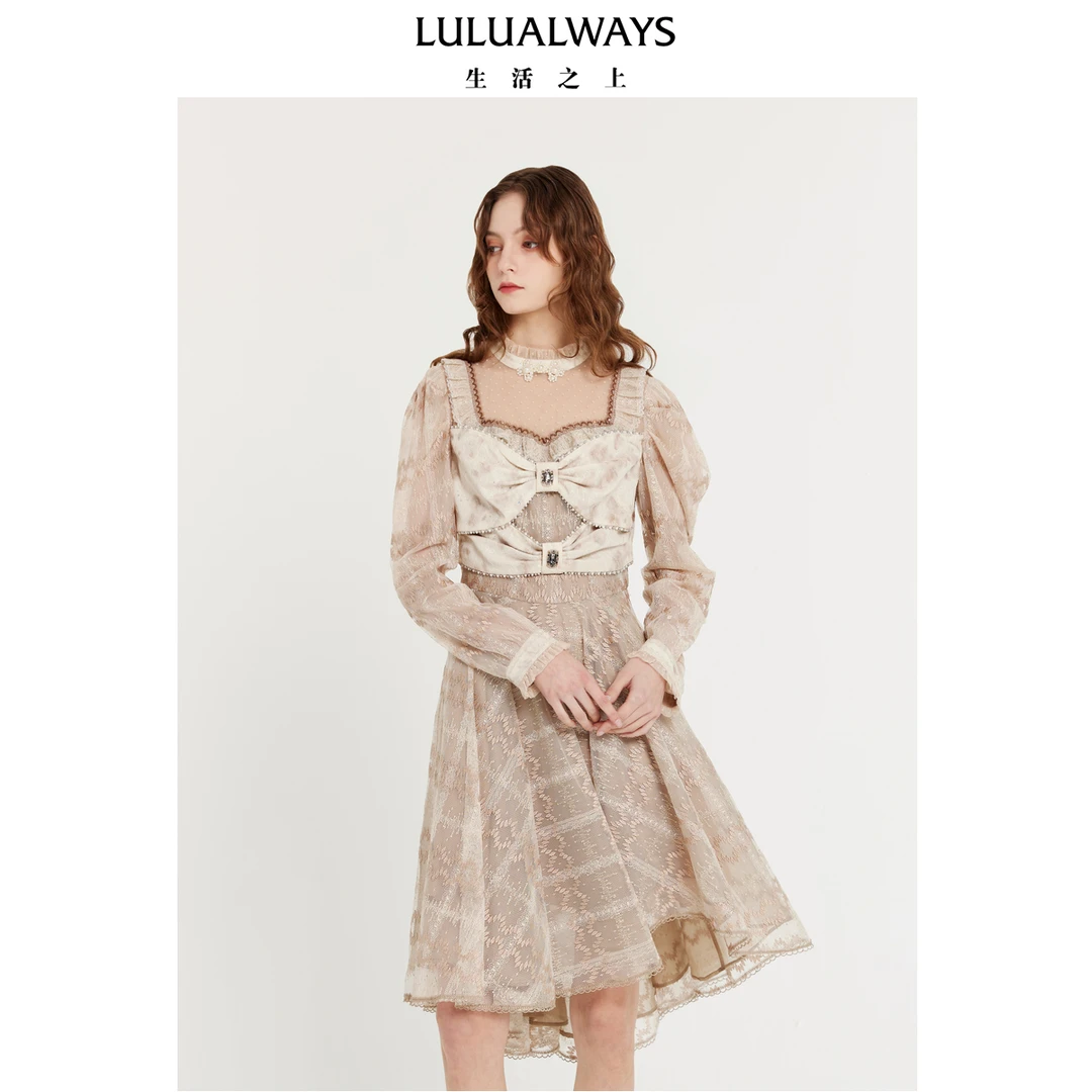 LULUALWAYS新款温婉不规则蕾丝连衣裙