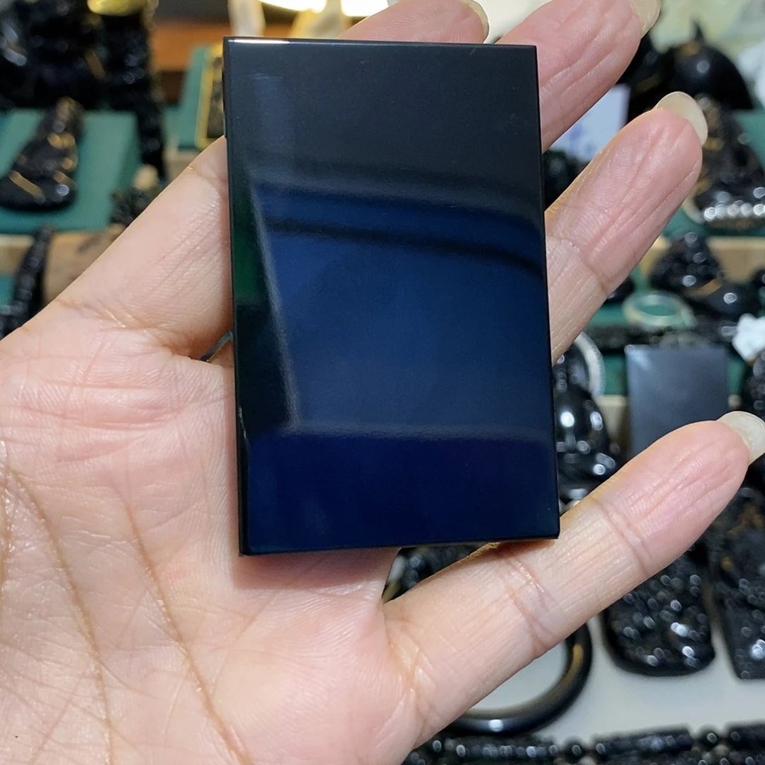 雾***星蛇纹石玉未镶嵌颈饰