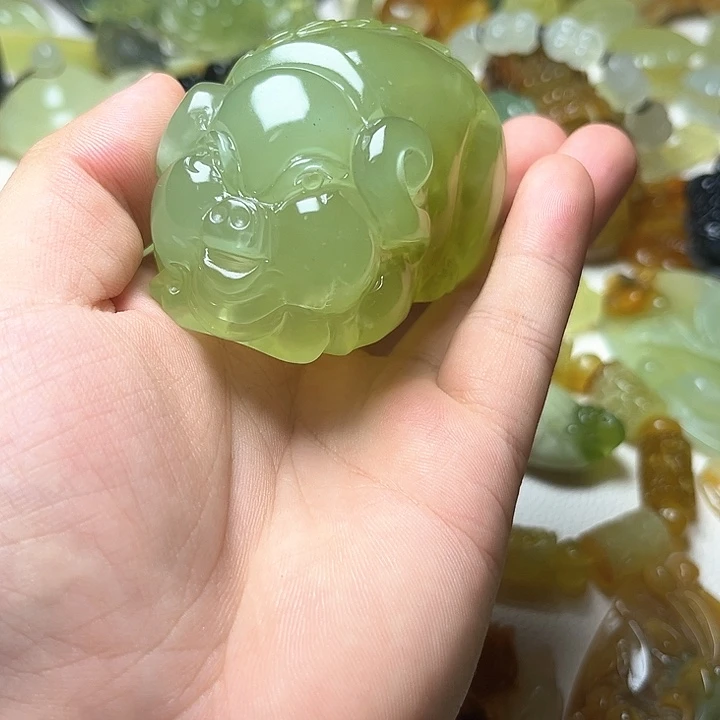 未镶嵌蛇纹石玉颈饰三**森