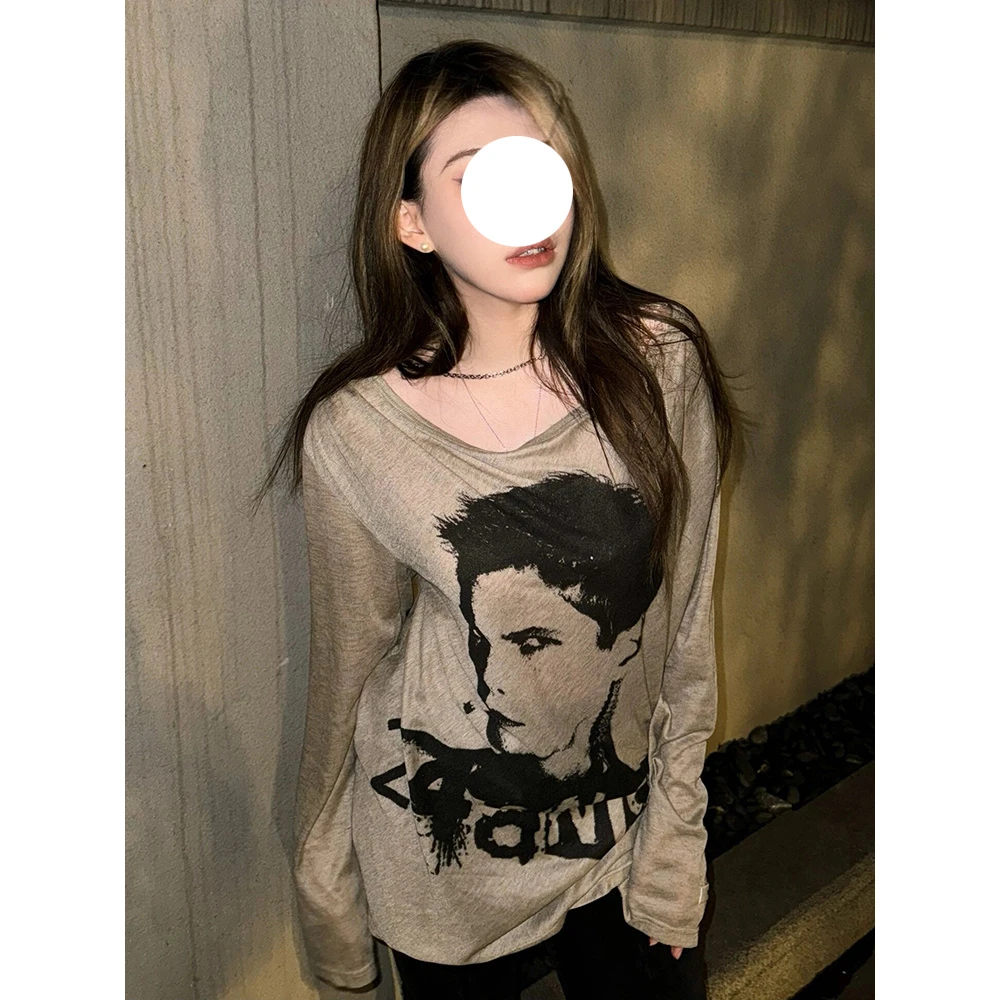 甜辣风长袖t恤女2025春秋新款人物印花薄款罩衫显瘦辣妹露肩上衣