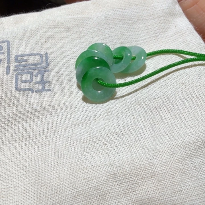 颈饰未镶嵌翡翠甜甜圈