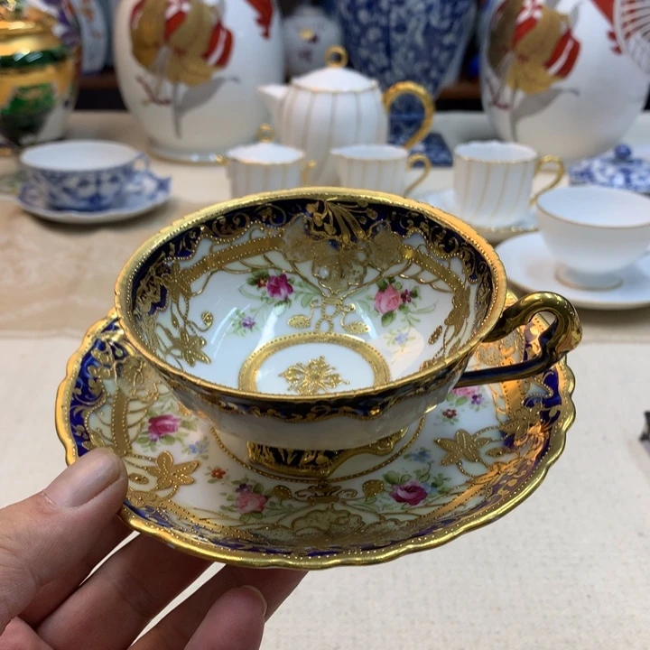 紫砂金瓷阁精品瓷器店