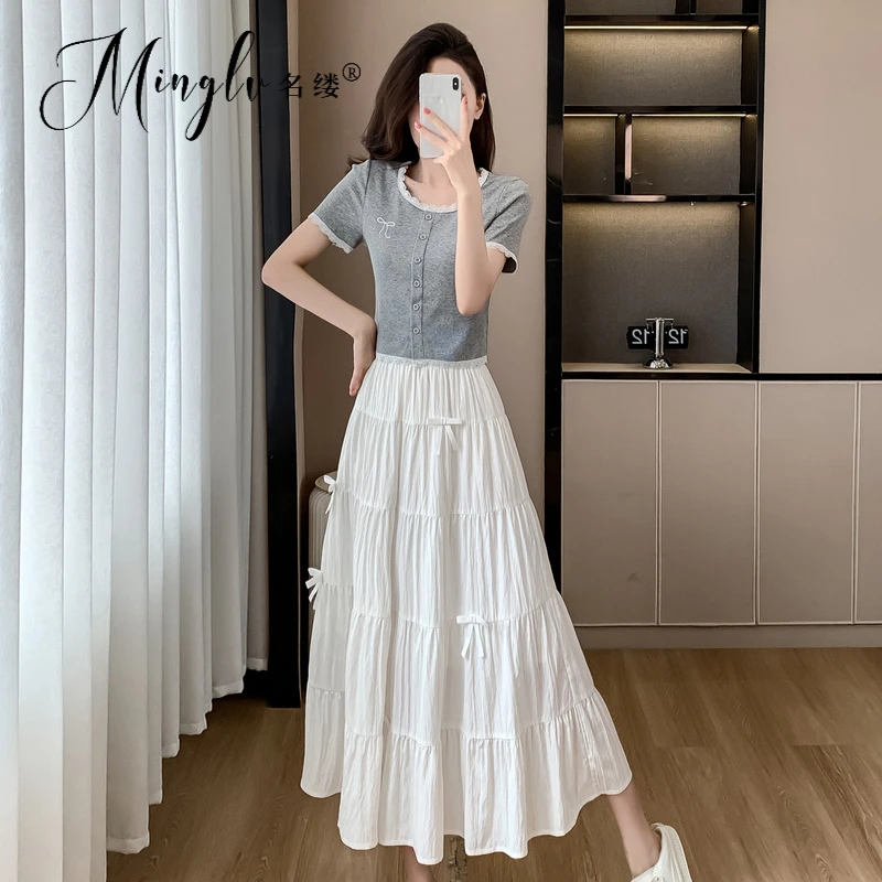 超火两件套夏装2025新款时尚蕾丝拼接短袖T恤上衣+中长款半身裙套