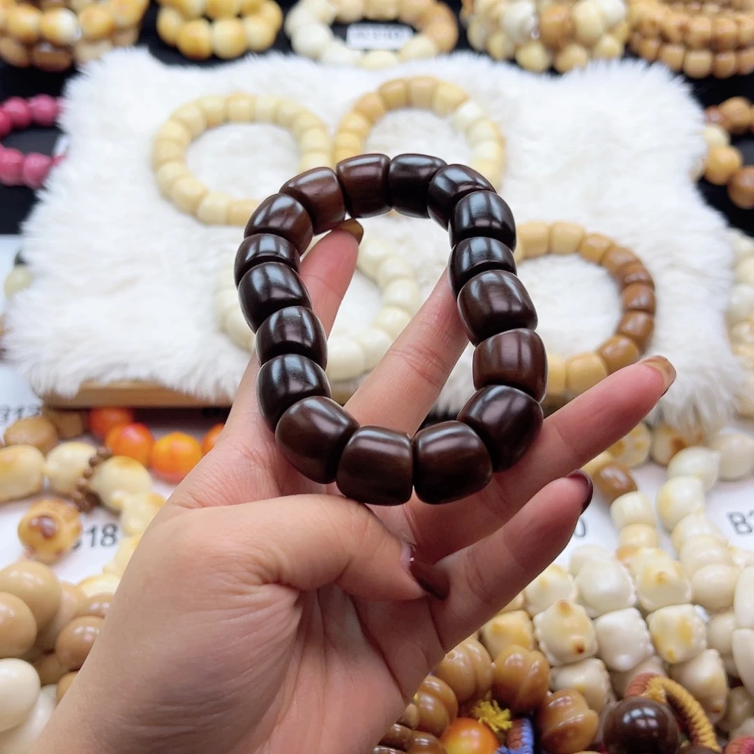 吊坠白玉菩提17-18卡干车干磨菩提斜切肠