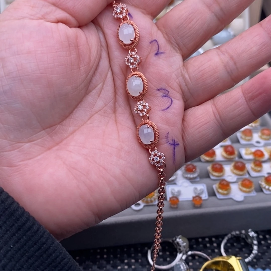 未镶嵌戒指翡翠缅甸