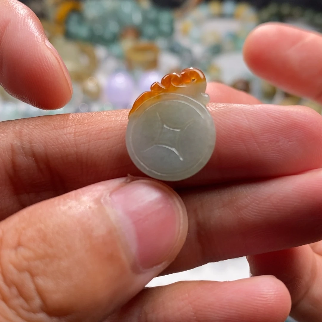 翡翠未镶嵌颈饰腾冲老料铜钱