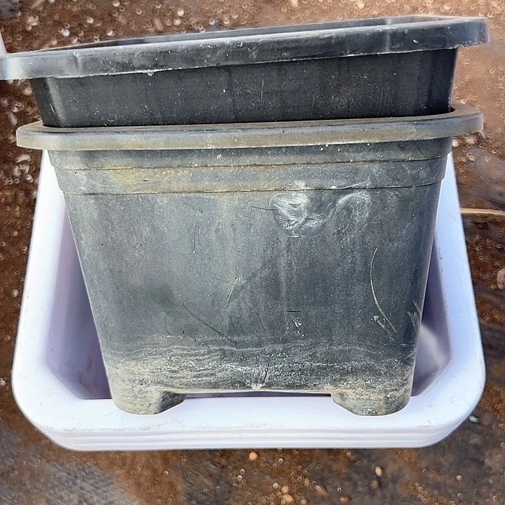 塑料口径21.5 2个 口径17.5 2个 一组4个