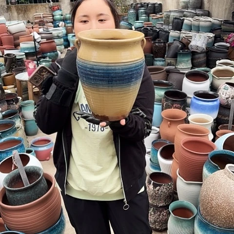 口20高27瑕疵一个盆子。