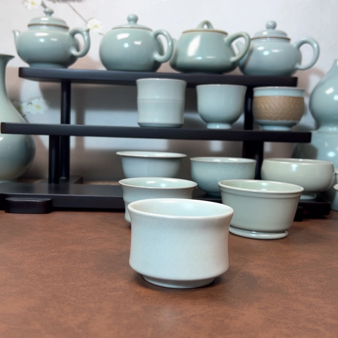 雨***族杯子陶月白束腰杯