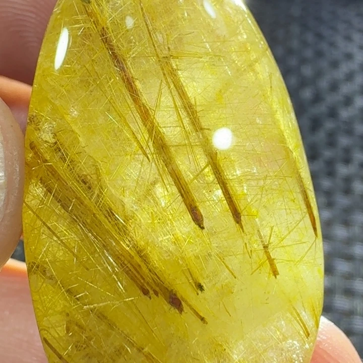 水晶颈饰未镶嵌简*