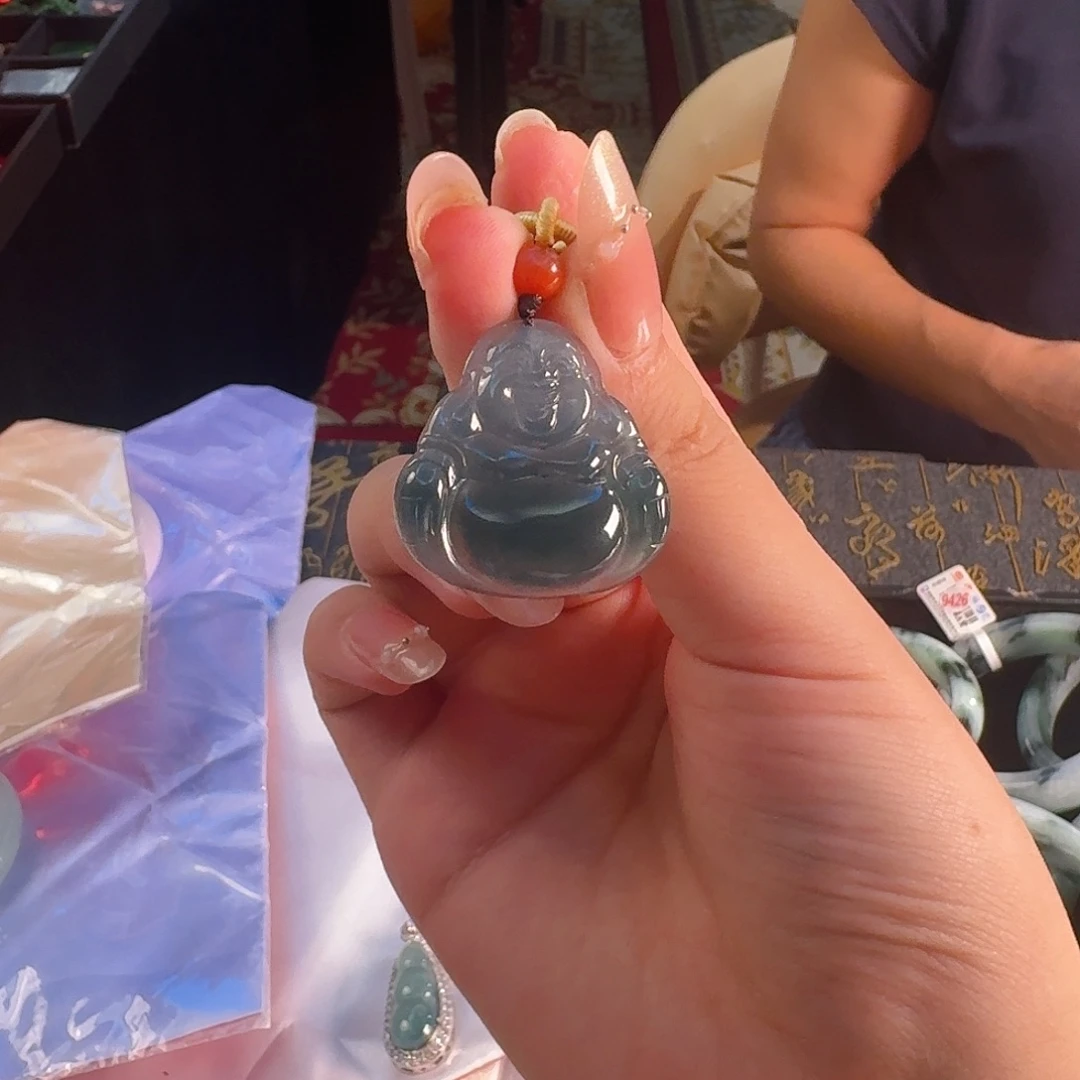 颈饰未镶嵌翡翠佛公