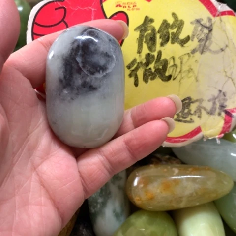 蛇纹石玉未镶嵌手把件