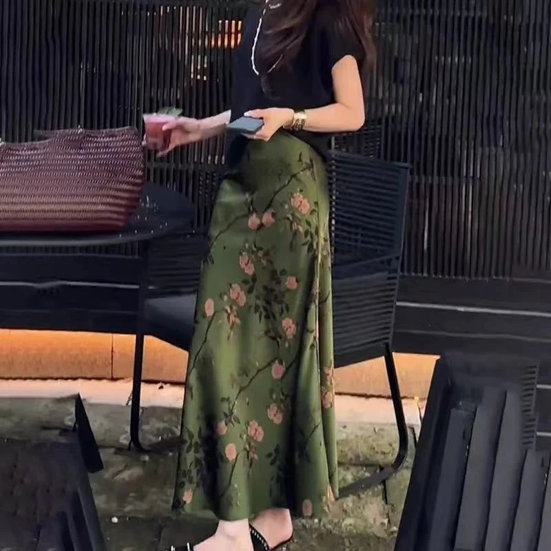 【夏央旗舰店】国风印花斜裁优雅缎面中长款高腰显瘦半身裙#6690