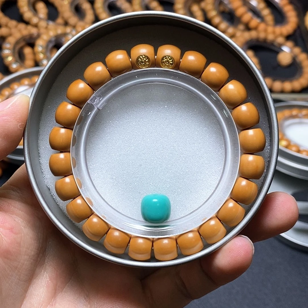 猴头核桃手串双18k金标直切10左右全品8号