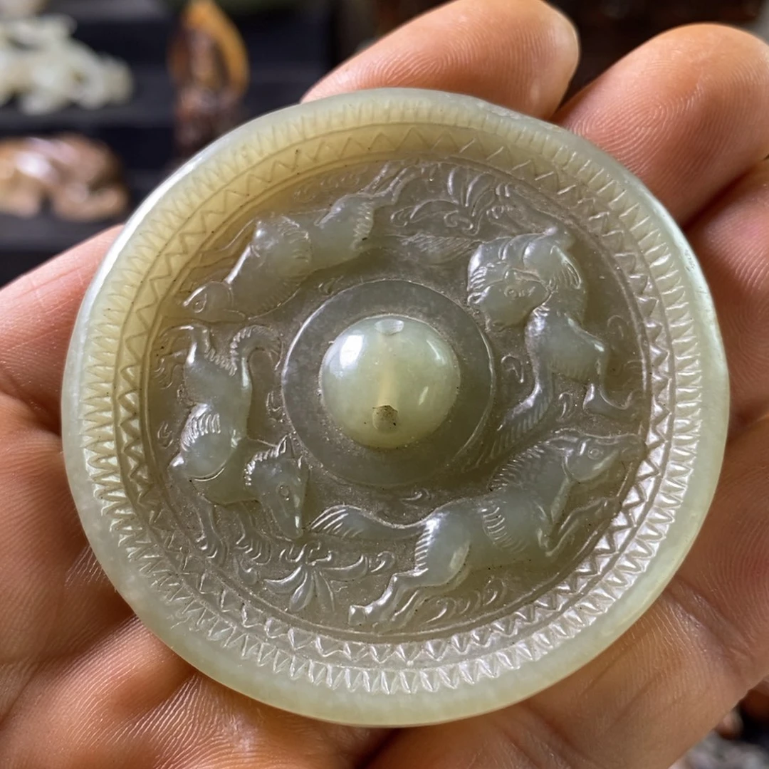 和田玉（糖玉）颈饰未镶嵌