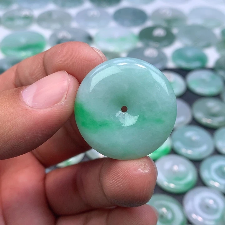 翡翠未镶嵌颈饰缅甸天然A货翡翠29.5-5.9