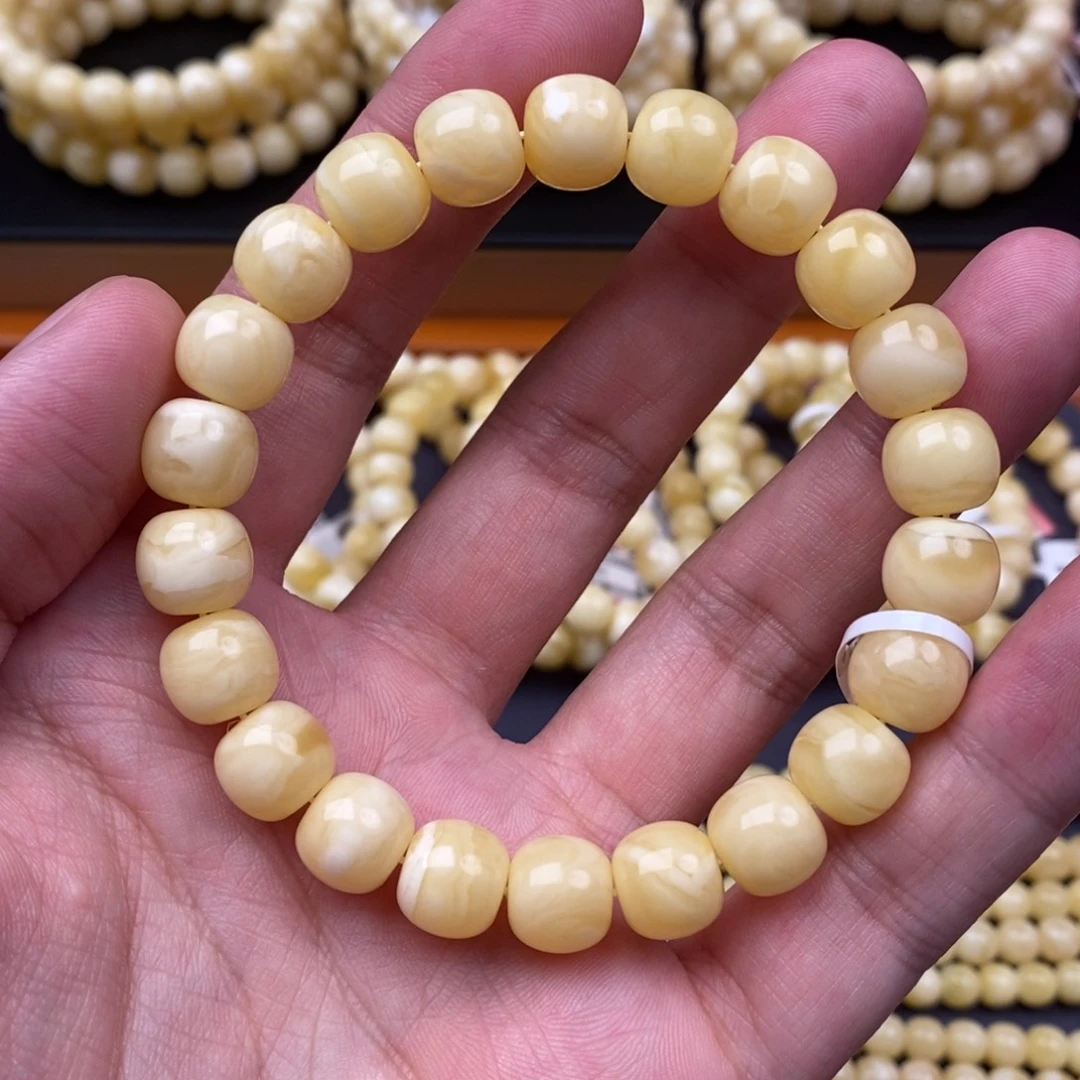 琥珀未镶嵌珠宝奇石10.5m