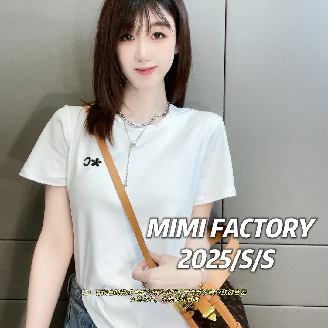 芈芈 2025新款短袖 简约刺绣短袖T恤女修身显瘦上衣2299#