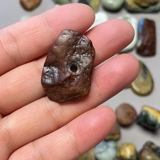 岫岩河磨玉（透闪石质玉）未镶嵌挂件