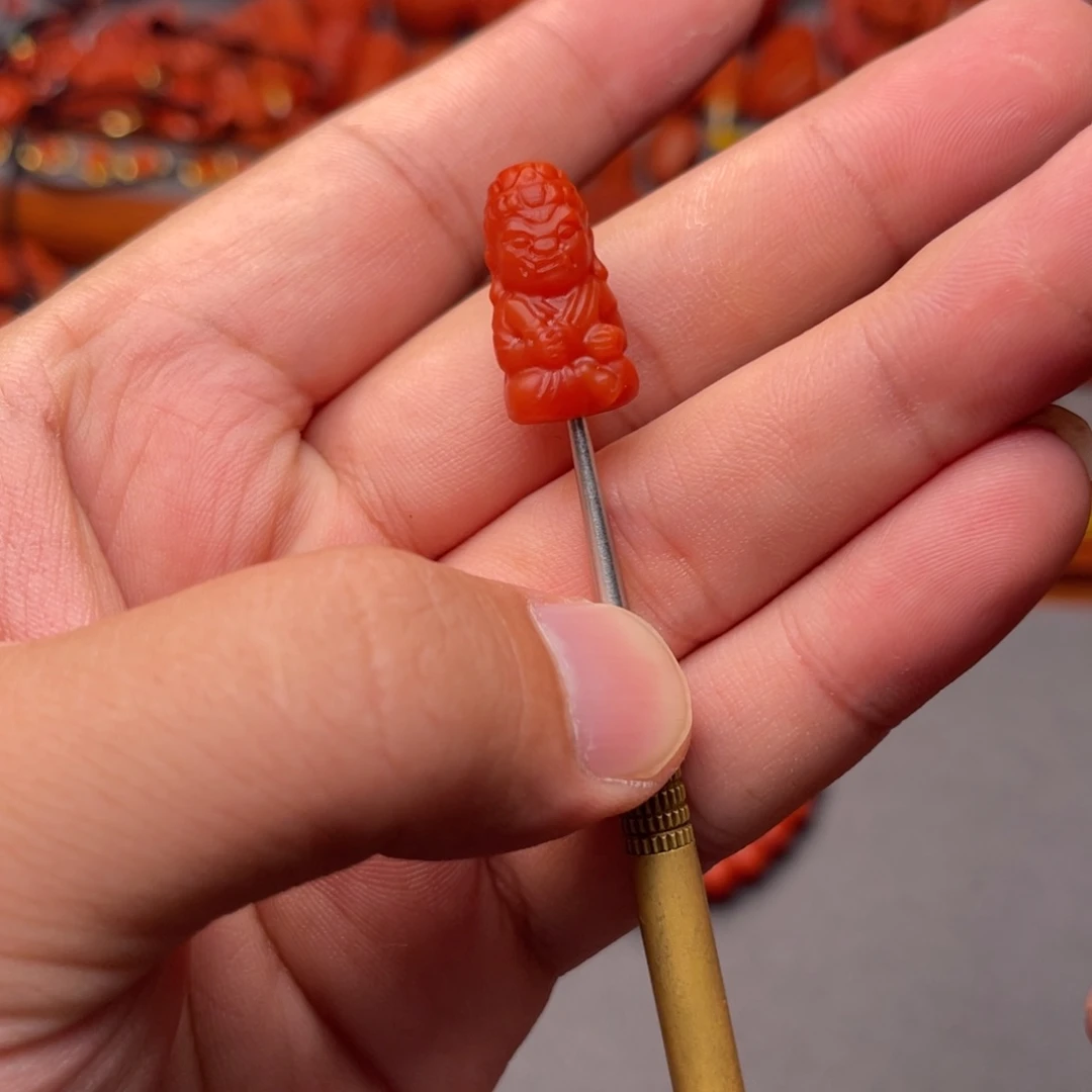 南红玛瑙配饰未镶嵌