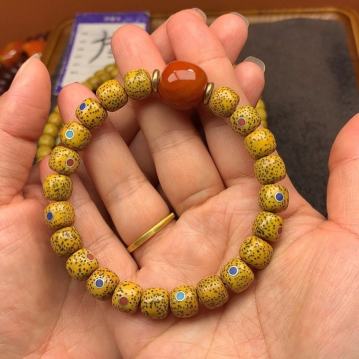 云***潆吊坠星月菩提手串