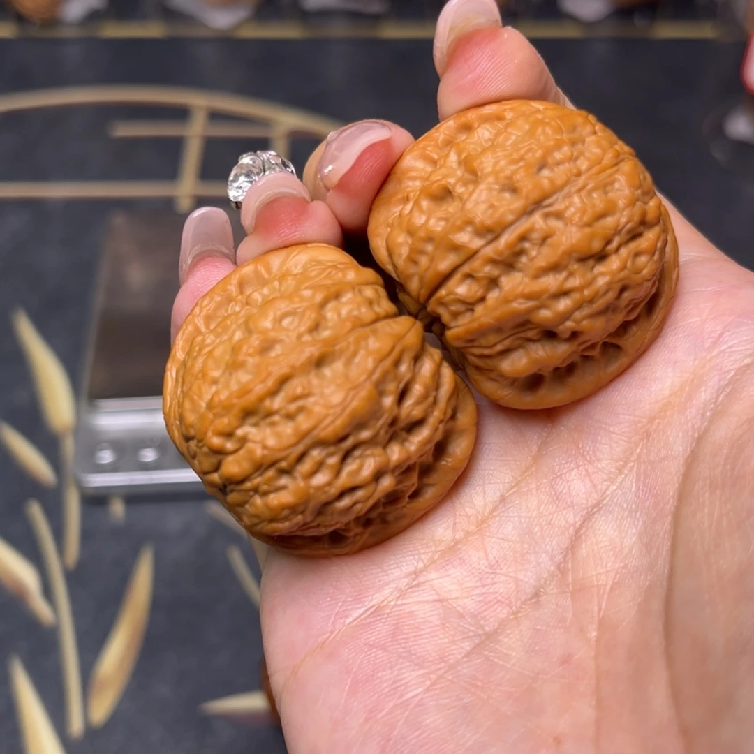 吊坠文玩核桃血麒麟38.5
