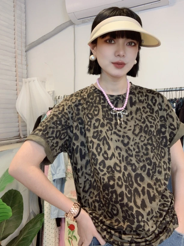 闪家新款豹纹棉体恤