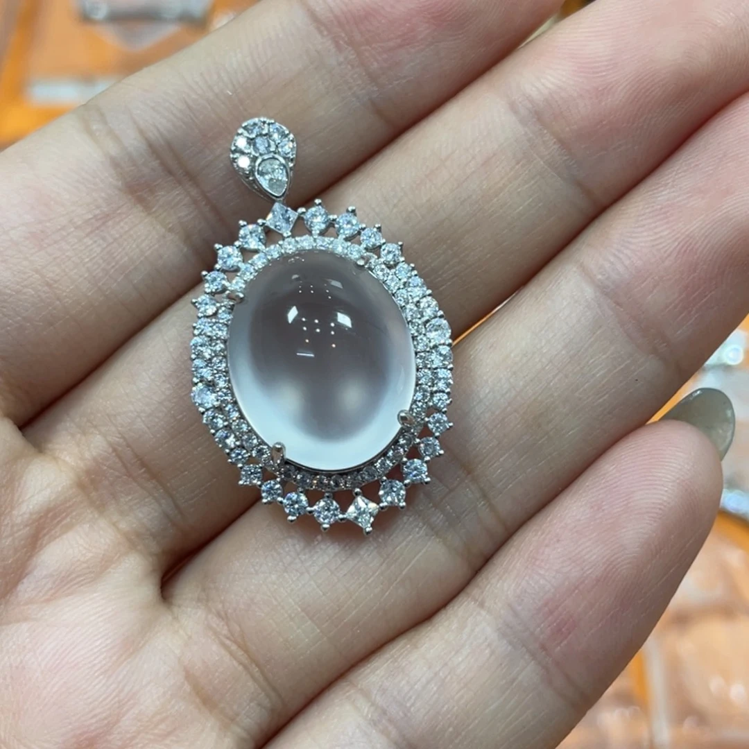 颈饰银S925镶嵌石英质玉