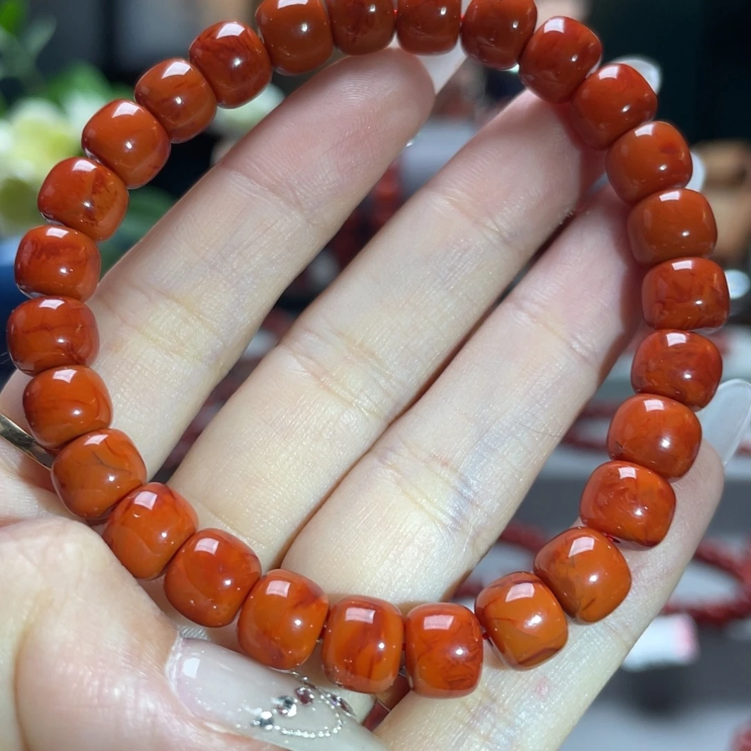 南红玛瑙未镶嵌珠宝奇石