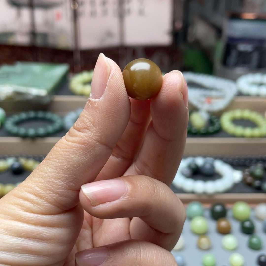 和田玉（糖玉）单珠14未镶嵌克****曲