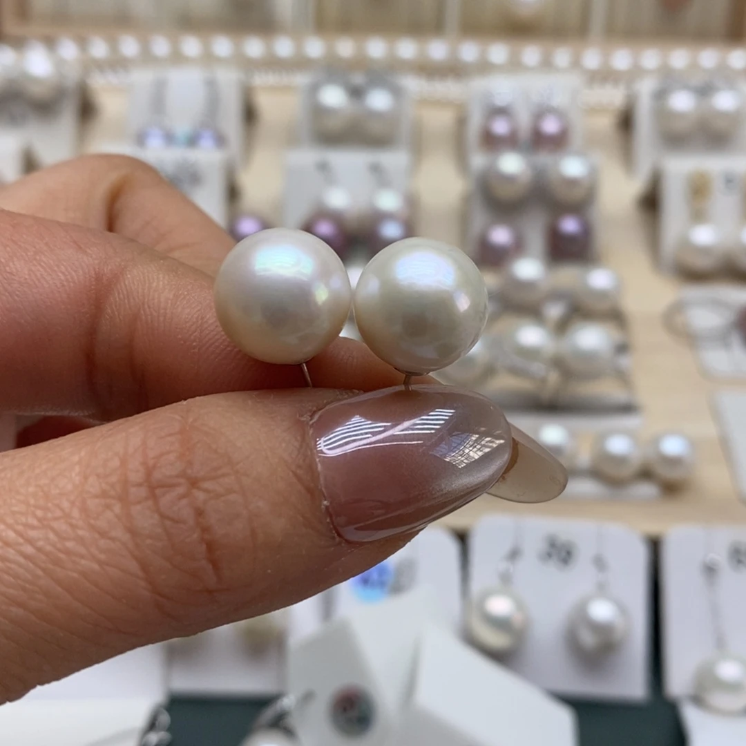 n***9颈饰银S925镶嵌淡水珍珠