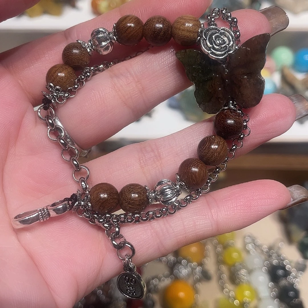 蛇纹石玉合金颈饰