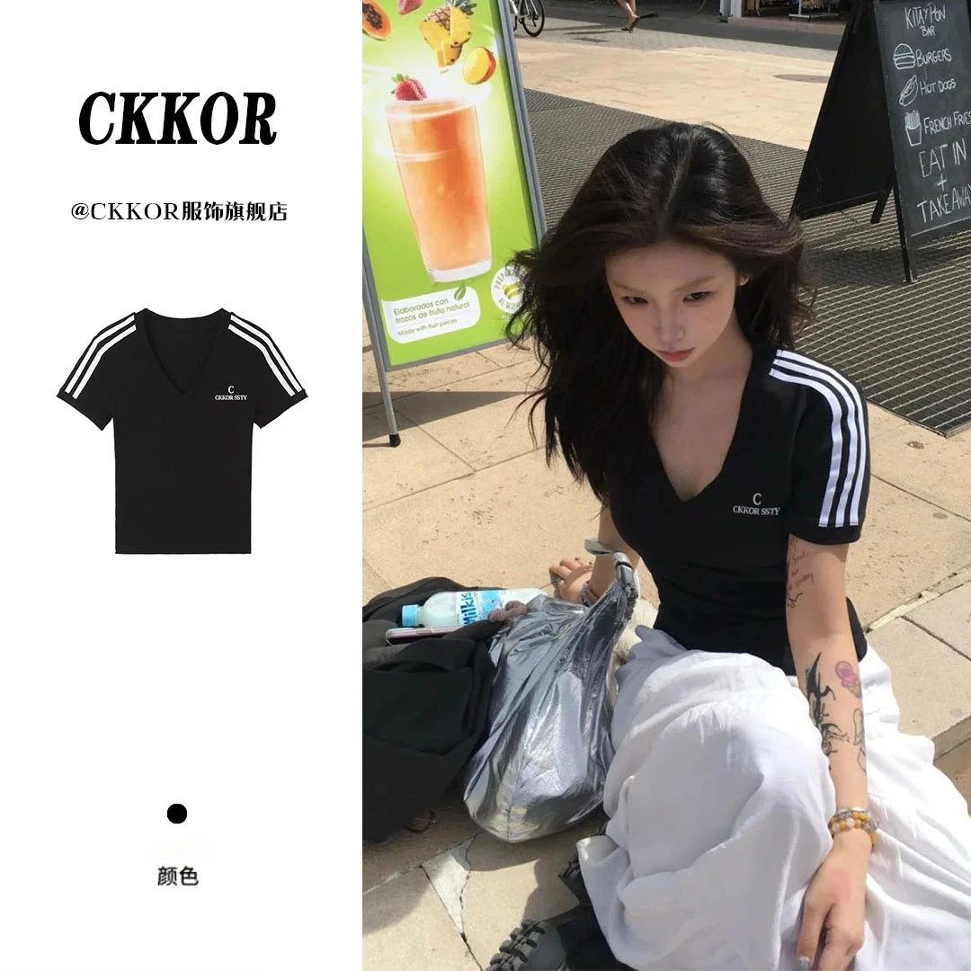 CKKOR纯欲辣妹装V领短袖t恤百搭黑色字母印花ins设计夏季修身显瘦