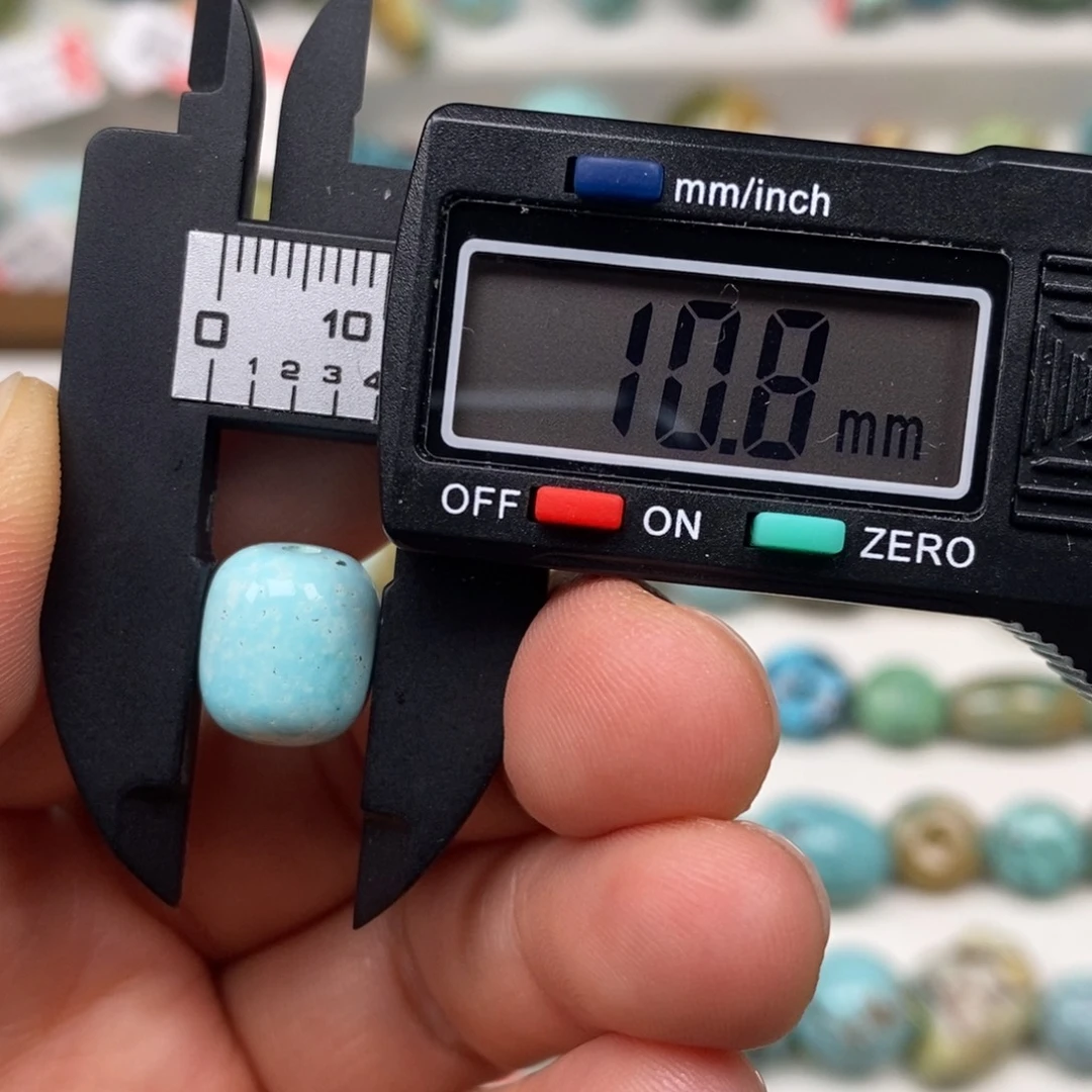 南红玛瑙未镶嵌珠宝奇石24