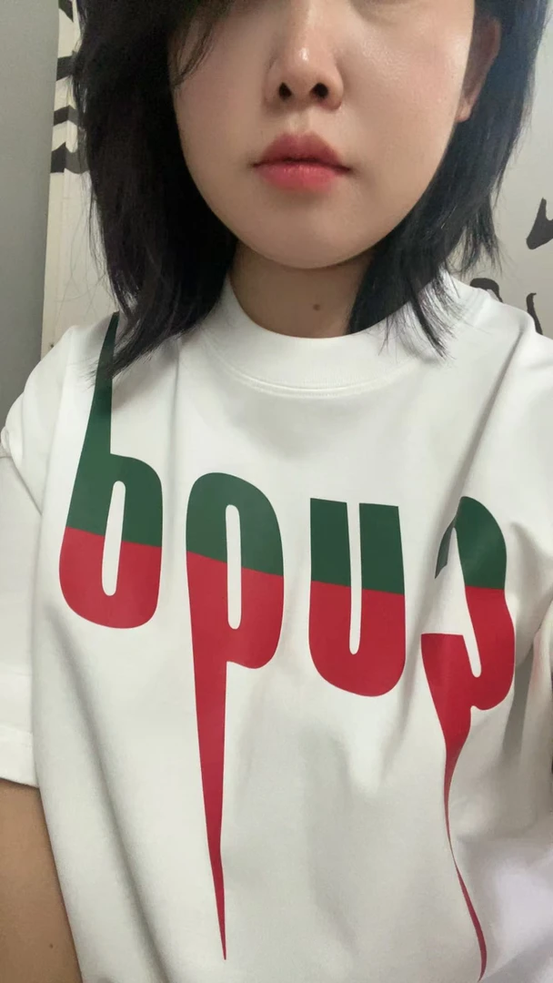 Y02号G【全新】古家闪电欧版潮流黑白短袖T恤-带礼盒