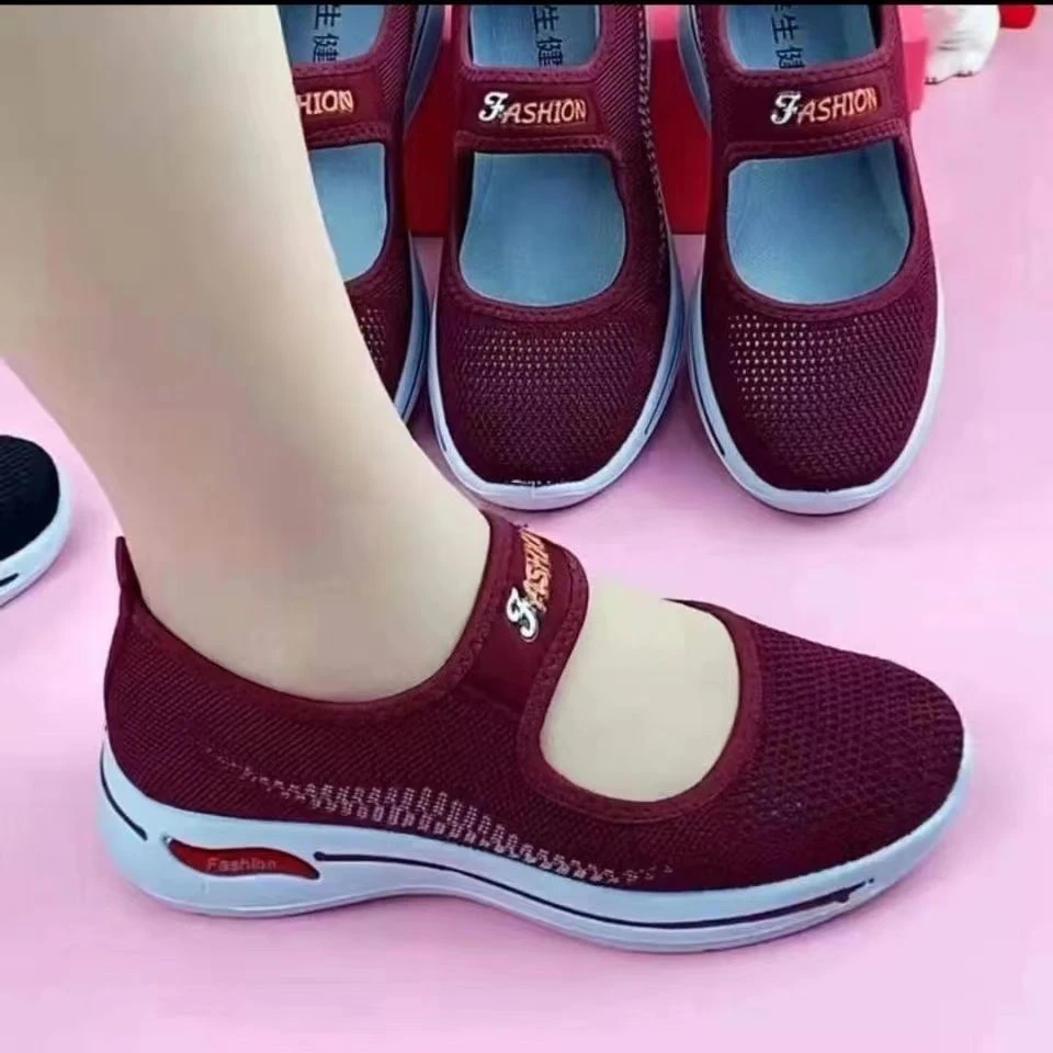 老北京布鞋女新款春夏季透气网面防滑软底不累脚老年人健步妈妈鞋