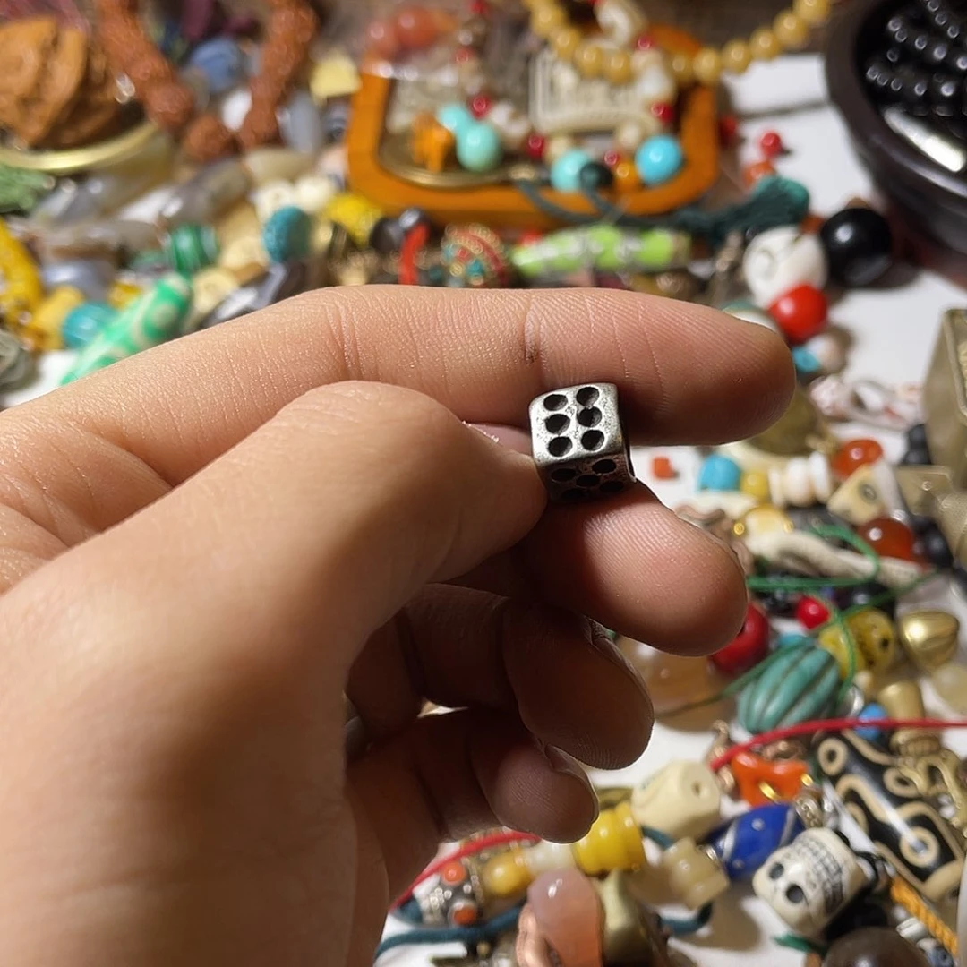 玛瑙/玉髓珠子未镶嵌发***奥