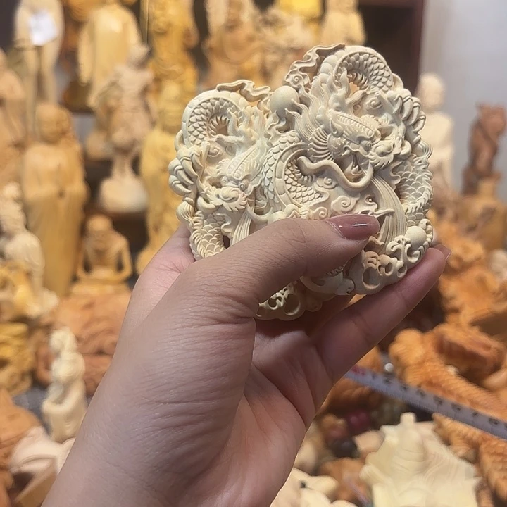 黄杨木黄杨木瑕疵龙牌