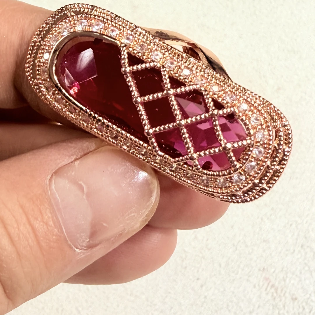 纯铜仿水晶戒指 新款时尚满天星红戒指