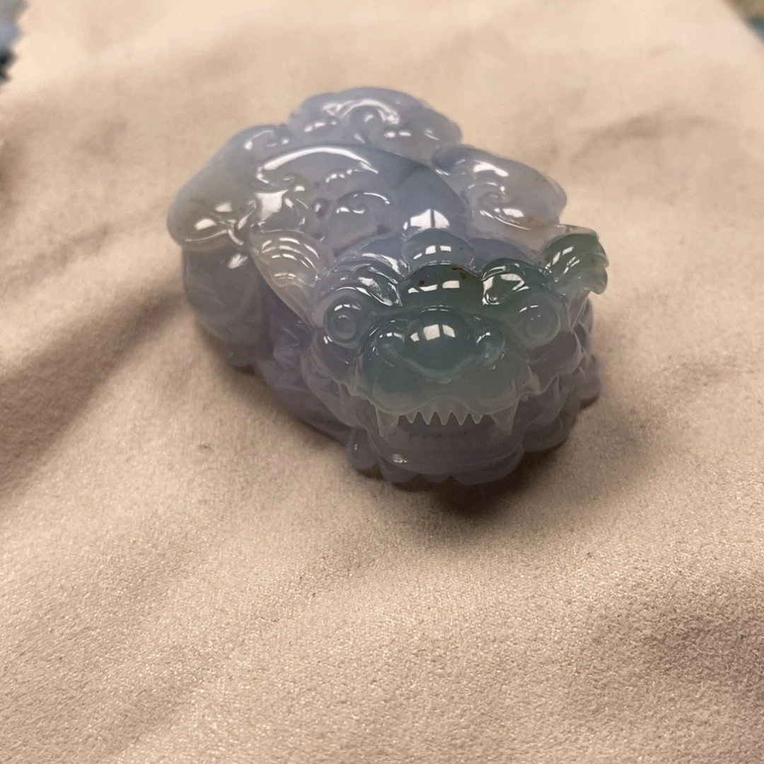 翡翠未镶嵌颈饰天然翡翠吊坠貔貅
