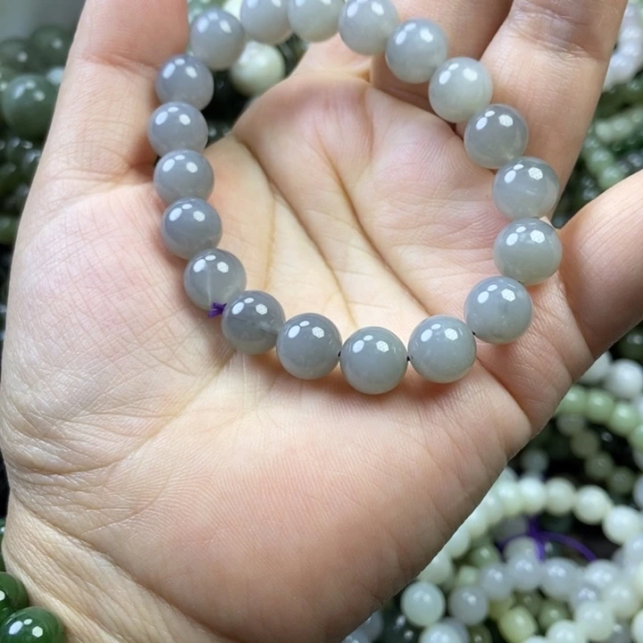 颈饰未镶嵌和田玉卡10