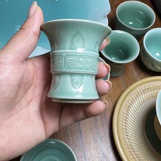 龙泉青瓷手工主人杯