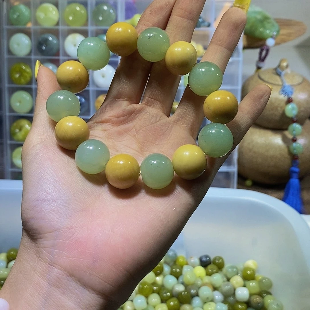 蛇纹石玉未镶嵌其他梓*25