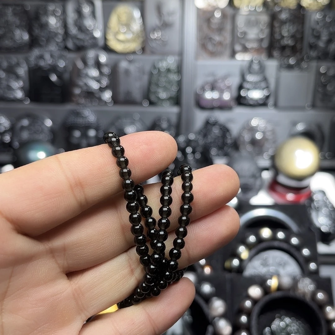 乐***嘛黑曜岩未镶嵌手链