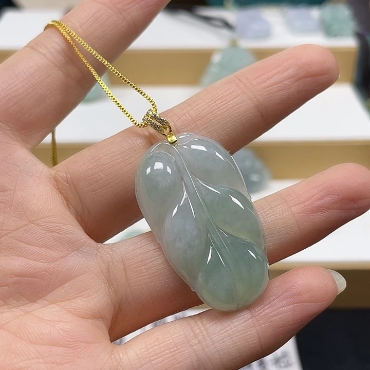 翡翠未镶嵌颈饰天然翡翠如意2号