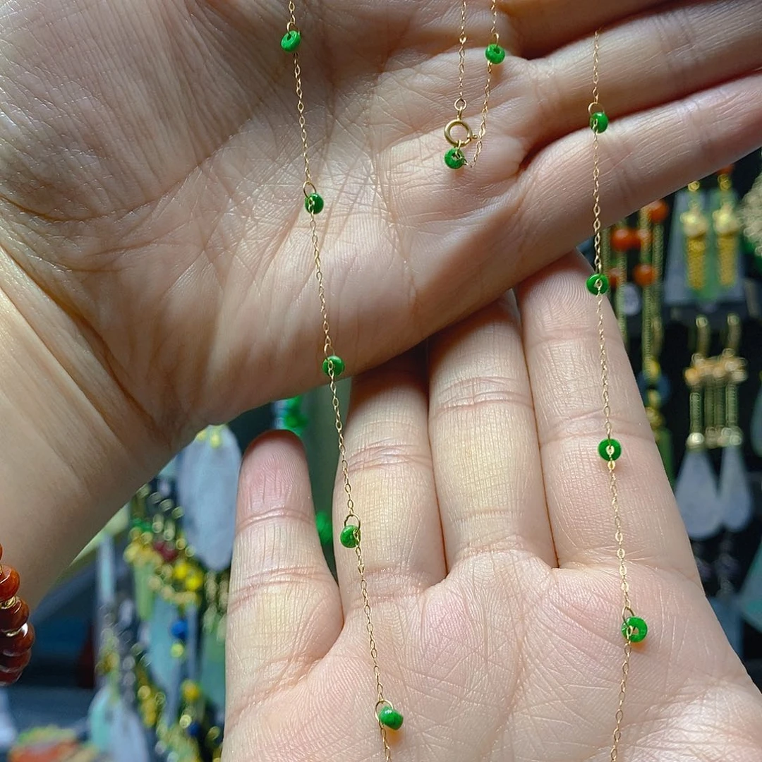 18K金镶嵌翡翠耳饰翡翠