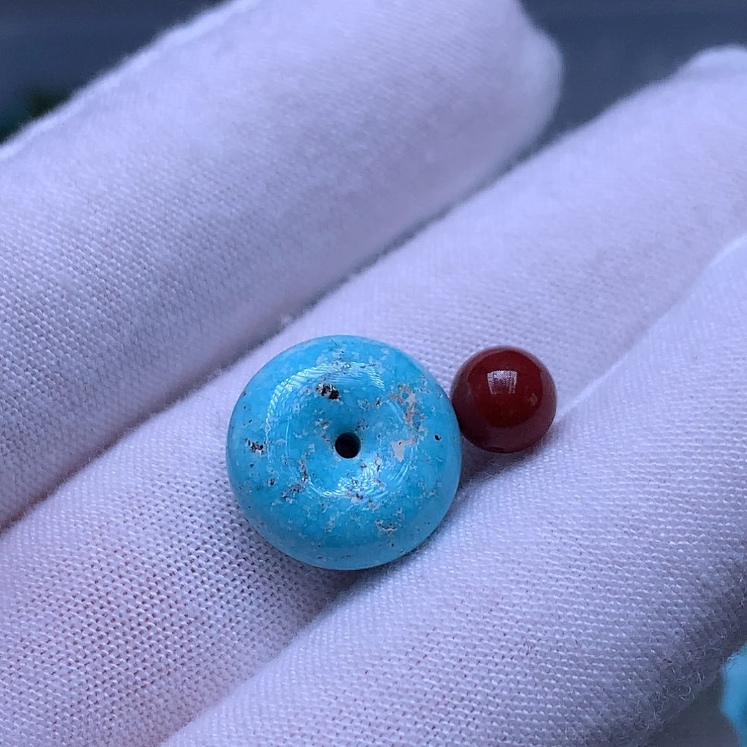 侠***未镶嵌南红玛瑙珠宝奇石