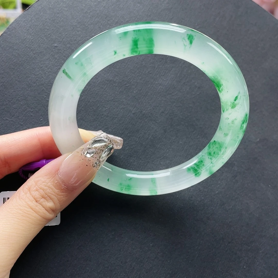 石英质玉未镶嵌手镯59