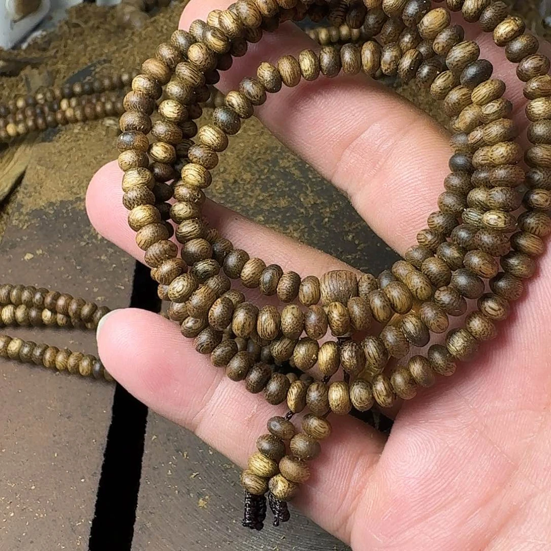 沉香手串绿奇楠沉香卡5规格多圈算盘珠9克